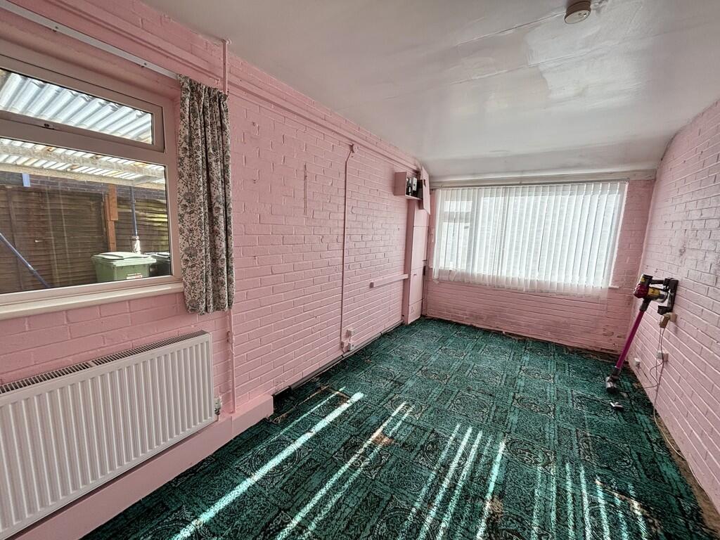 Additional property image - Upton Way, Broadstone