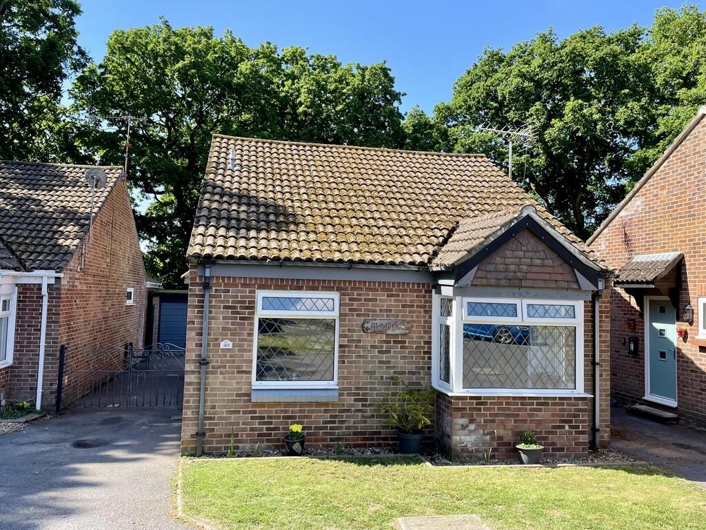 Main image of property: Redshank Close, Creekmoor