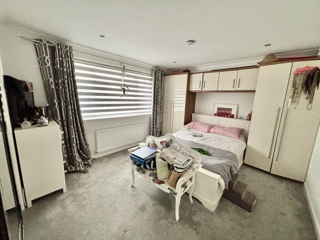 Additional property image - Greenhayes, Broadstone