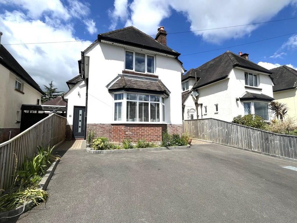 3 bedroom detached house for sale in Earlham Drive, Lower Parkstone, BH14