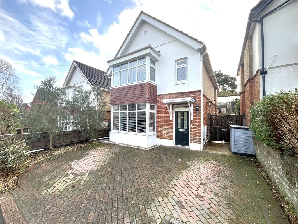 Main image of property: Vale Road, Alexandra Park