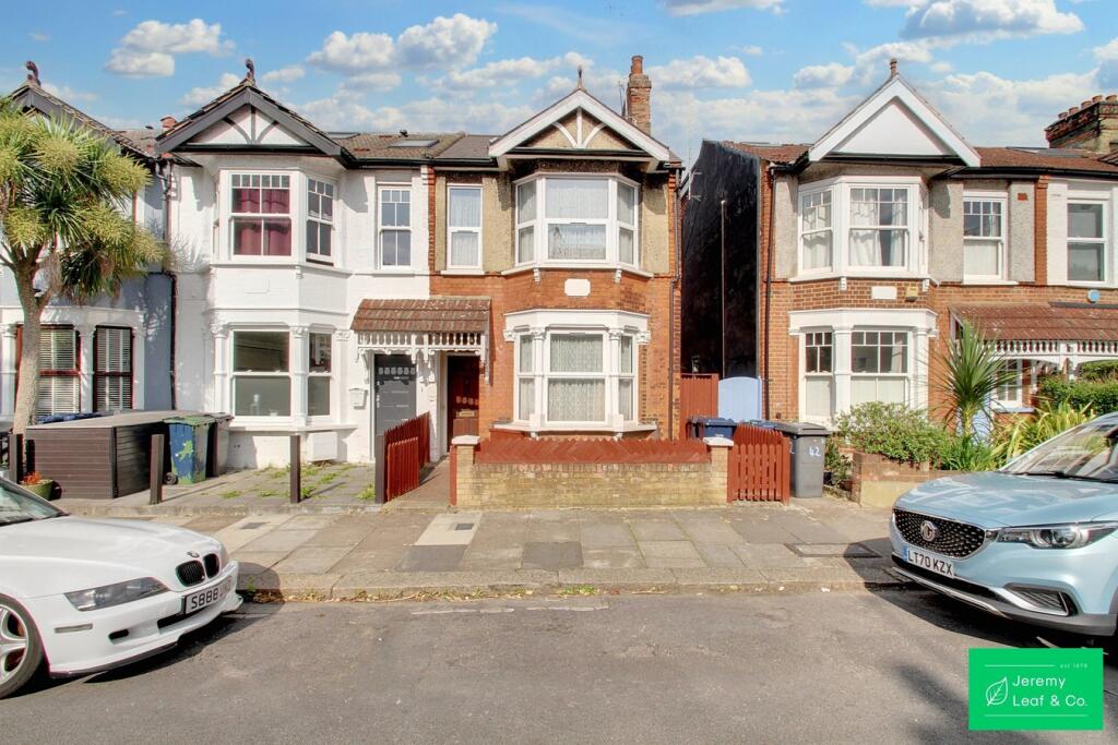 Main image of property: Lankaster Gardens, London, N2