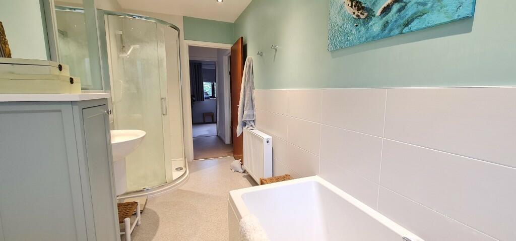 Additional property image - Billericay, Essex, CM11