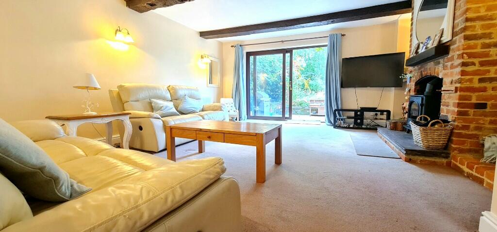 Additional property image - Billericay, Essex, CM11