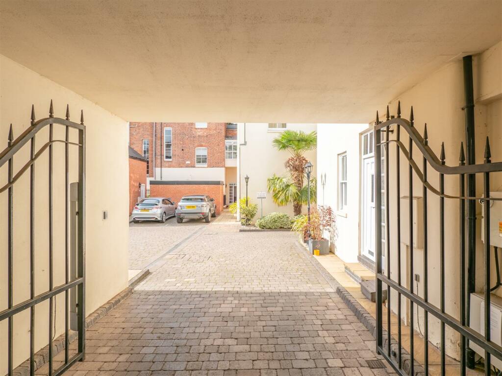 Additional property image - Chapel Court, Portland Street, Royal Leamington Spa