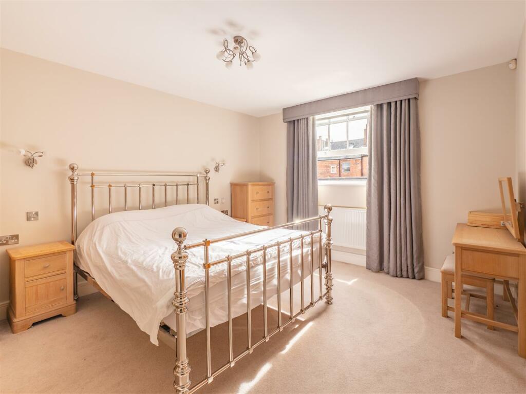 Additional property image - Chapel Court, Portland Street, Royal Leamington Spa