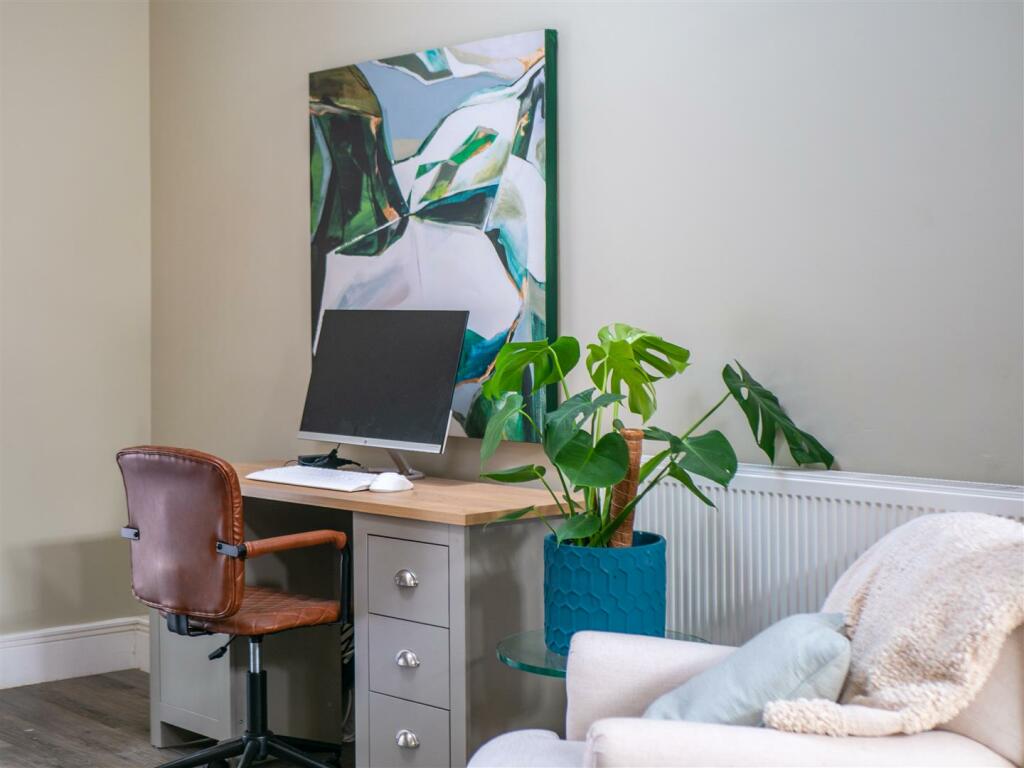Additional property image - Chapel Court, Portland Street, Royal Leamington Spa