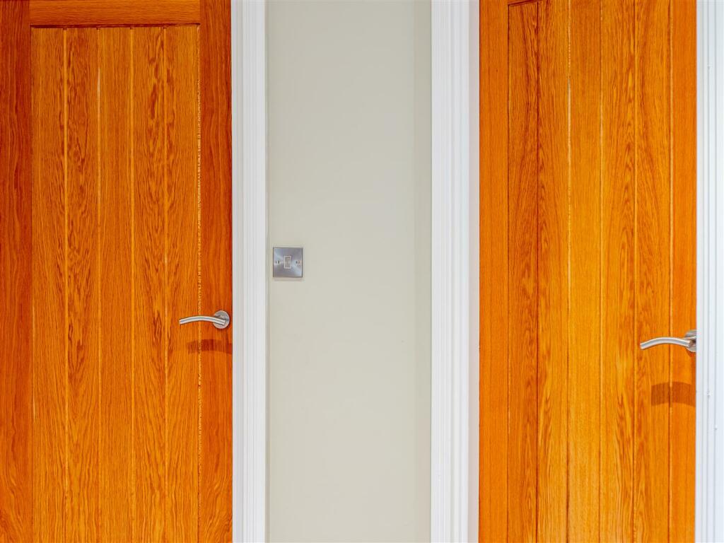 Additional property image - Chapel Court, Portland Street, Royal Leamington Spa