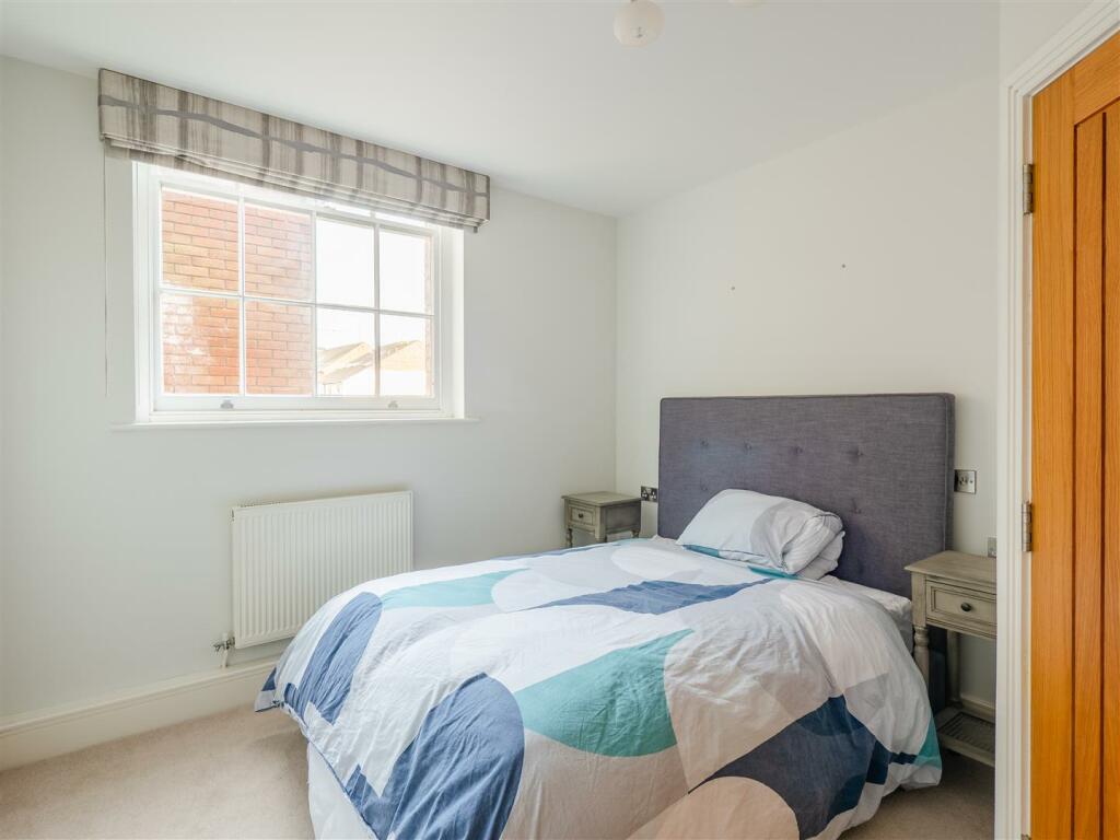 Additional property image - Chapel Court, Portland Street, Royal Leamington Spa