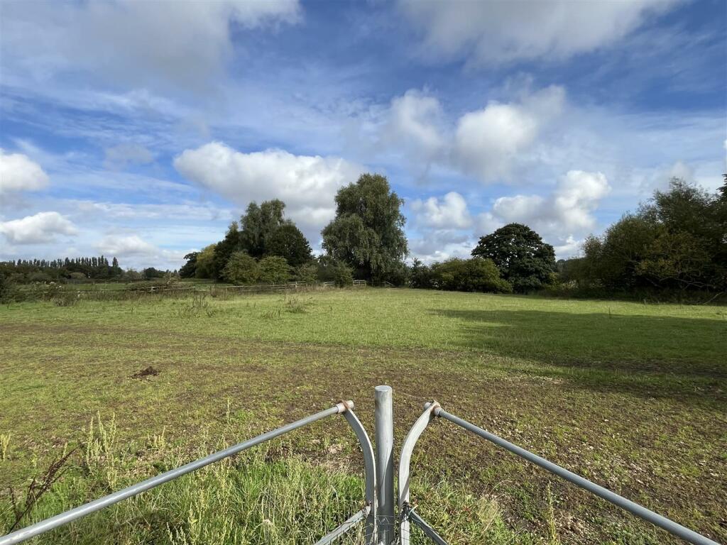 Additional property image - The Barn House, Longbridge, Warwick