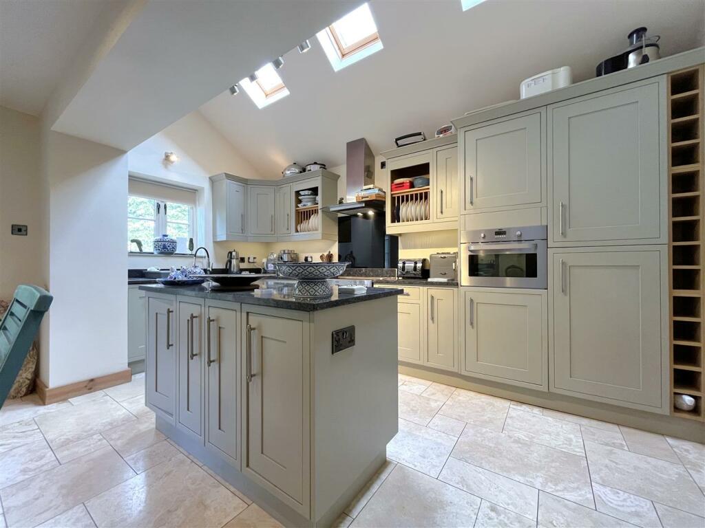 Additional property image - The Barn House, Longbridge, Warwick