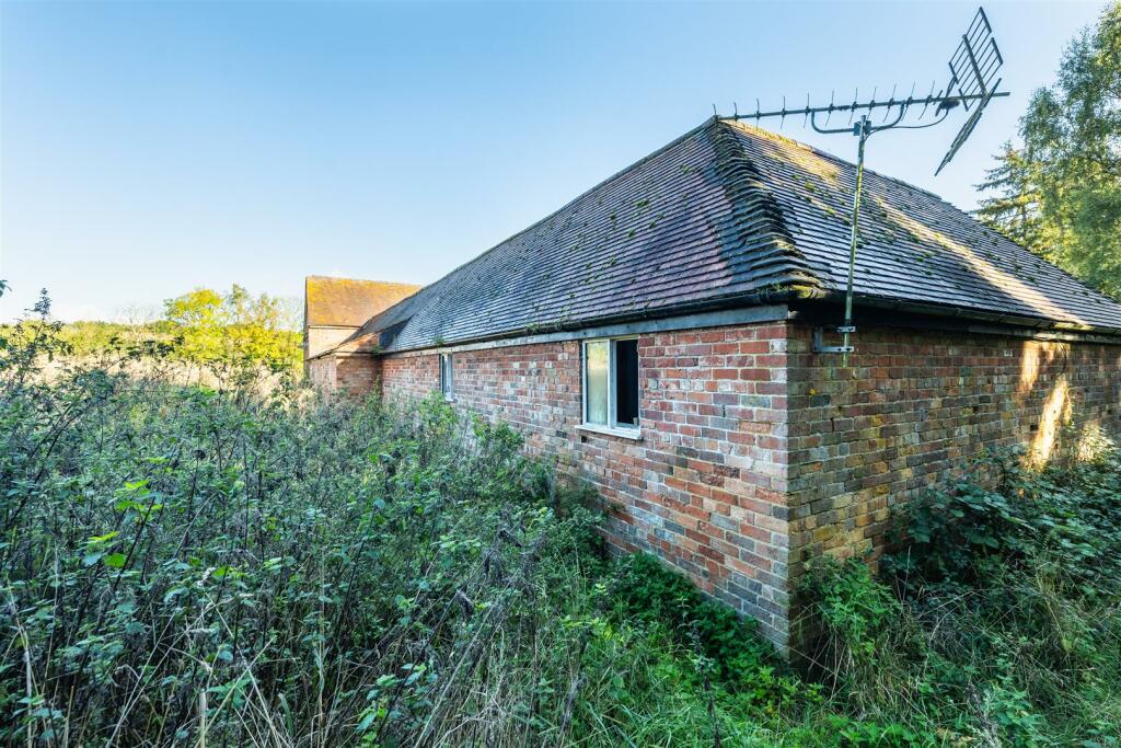 Additional property image - Gaydon, Warwick
