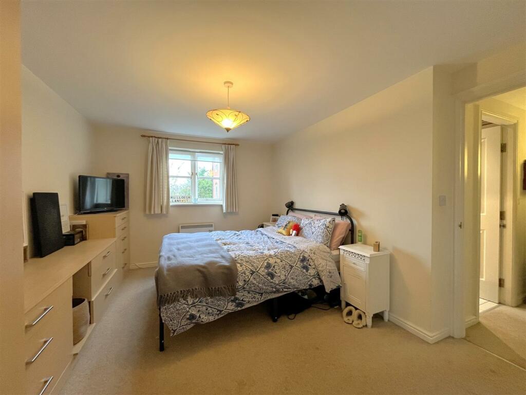 Additional property image - Martinique Square, Bowling Green Street, Warwick