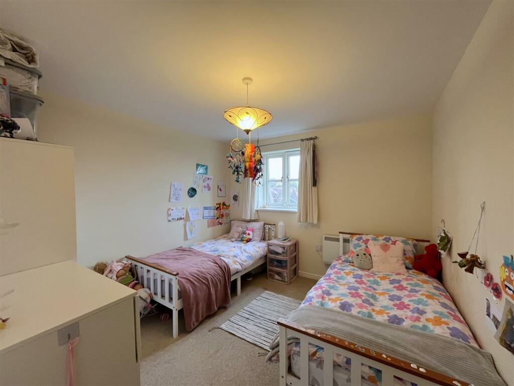 Additional property image - Martinique Square, Bowling Green Street, Warwick