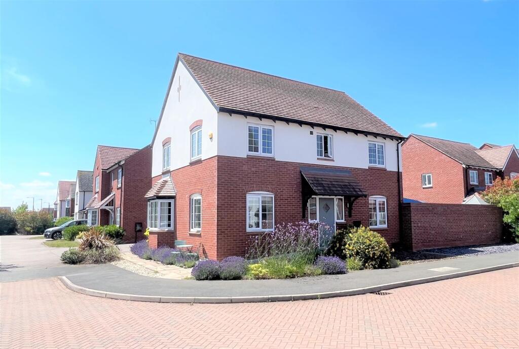 Main image of property: Jonson Avenue, Chase Meadow, Warwick