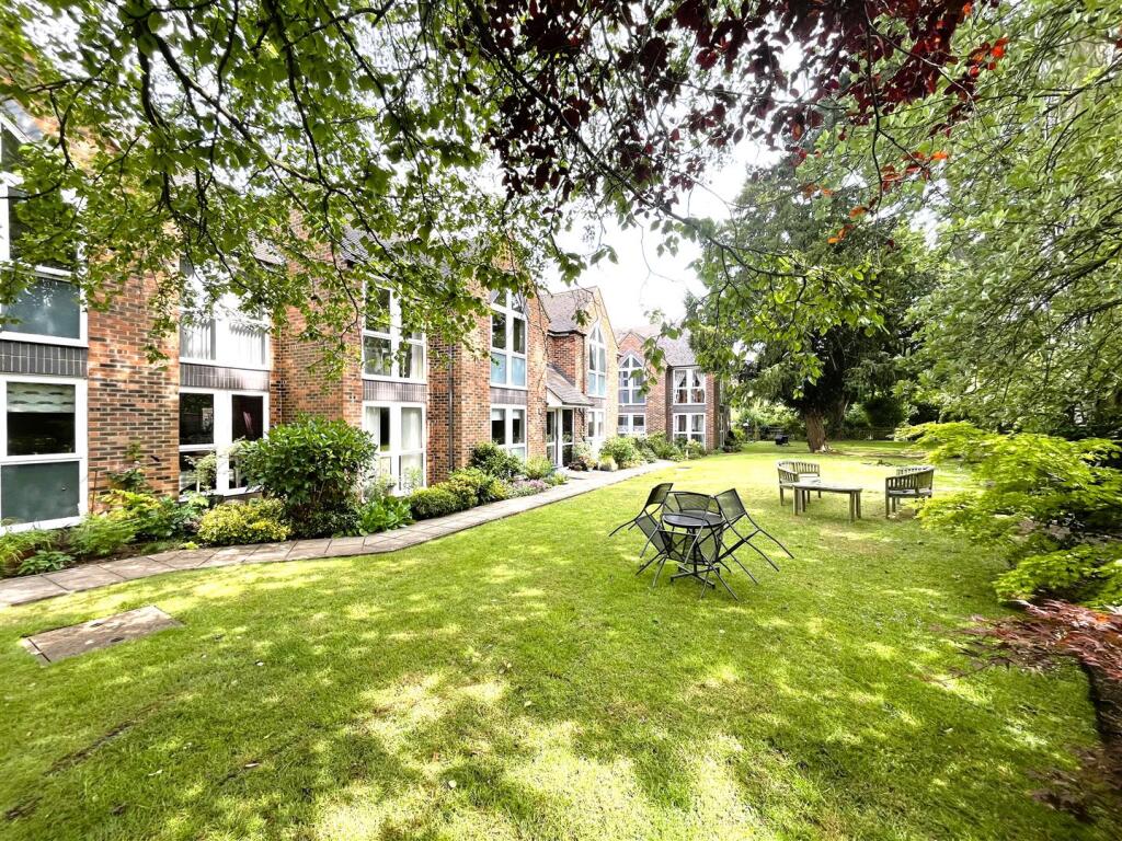 Main image of property: Coten End, Warwick