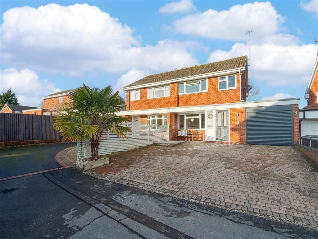 Main image of property: Yardley Close, Woodloes Park, Warwick