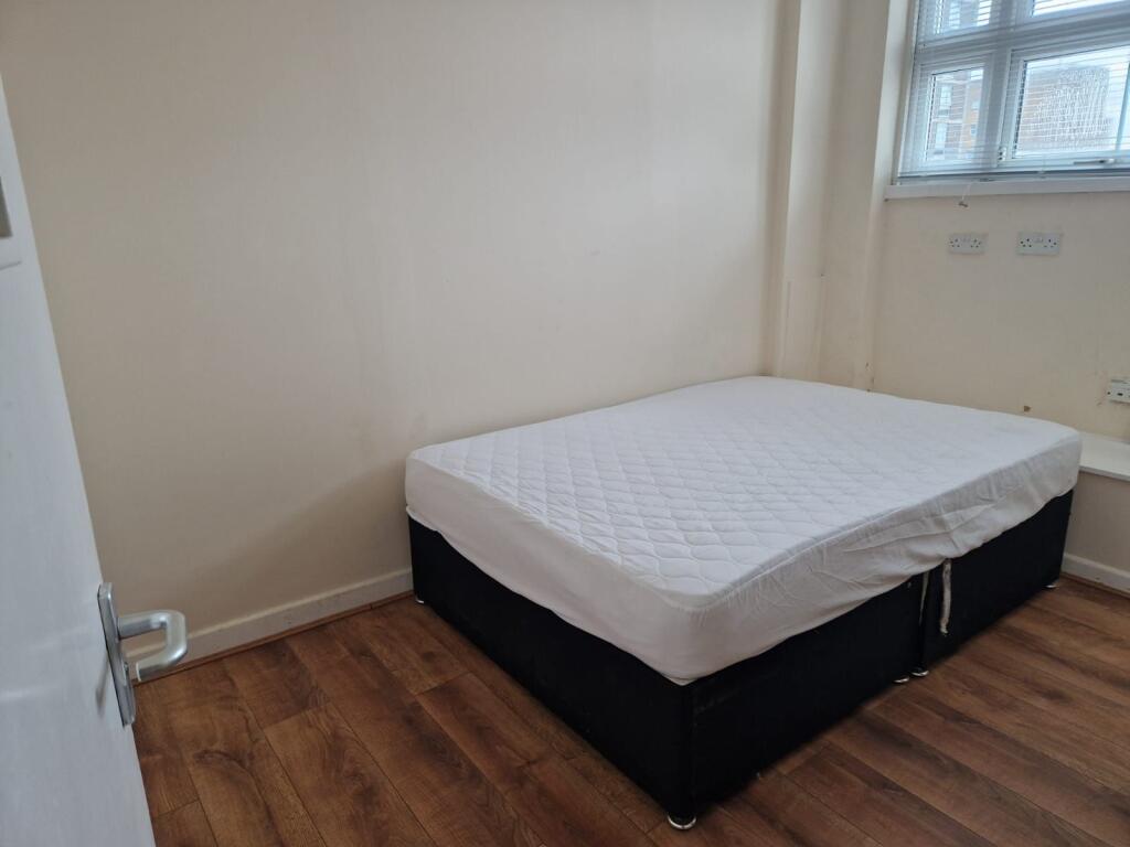 Main image of property: Flat , Guildford House, - Guildford Street, Luton