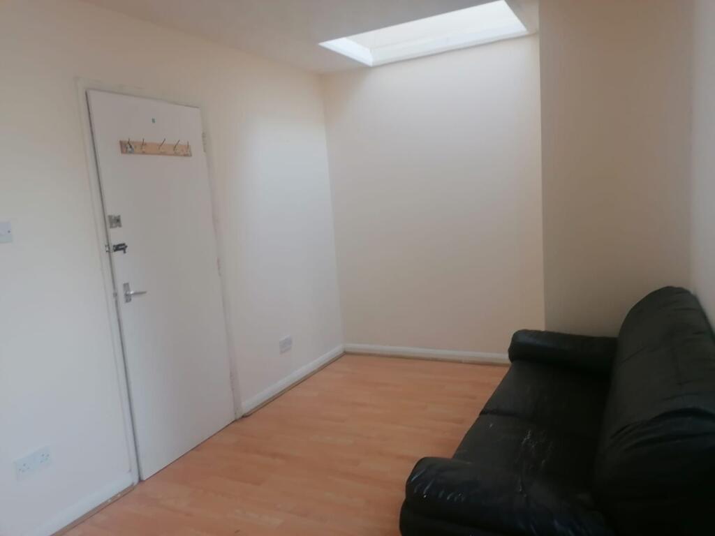 Main image of property: Flat , Guildford House, - Guildford Street, Luton