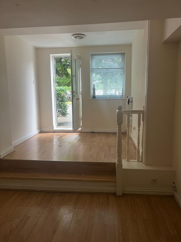 Main image of property: Alton Gardens, Luton