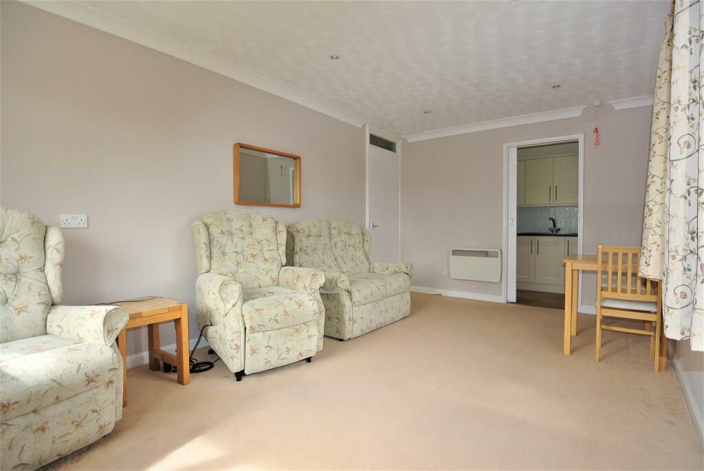 1 bedroom retirement property for sale in Cedar Court, Crockford Park