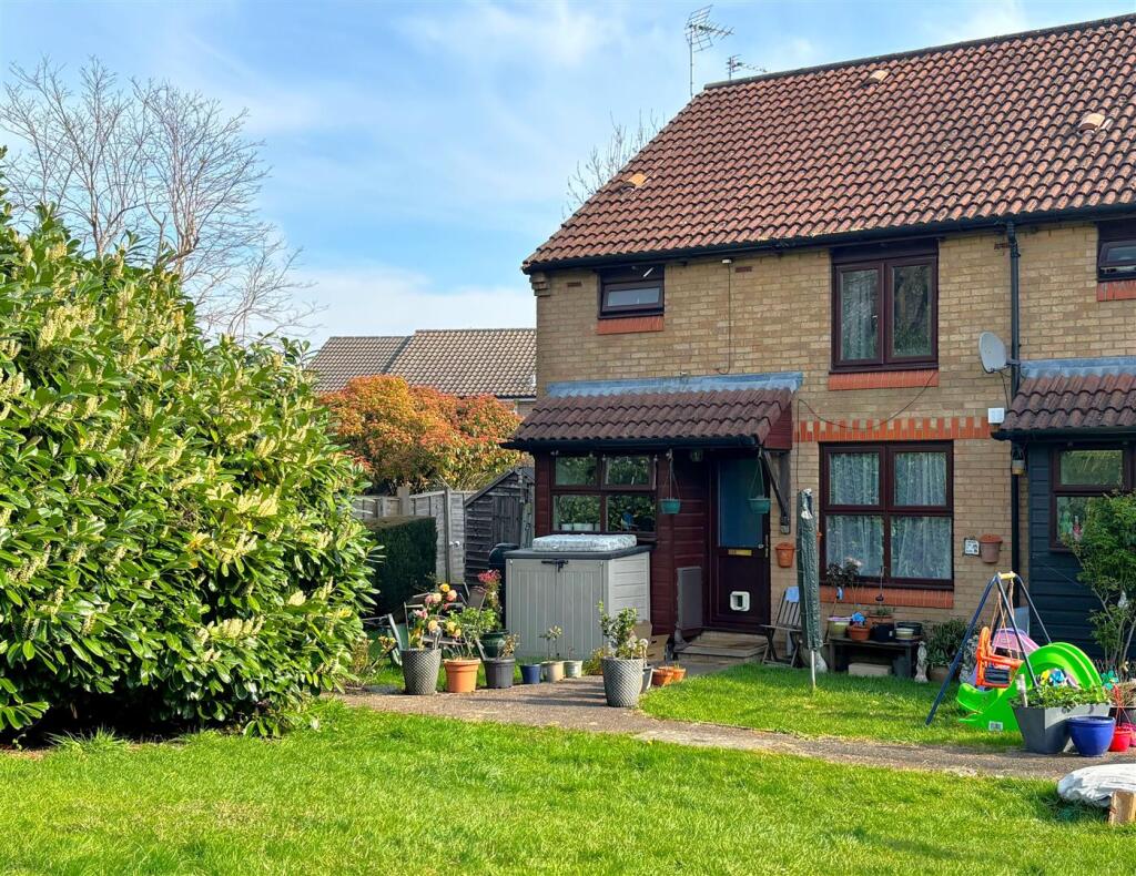 Main image of property: Addlestone