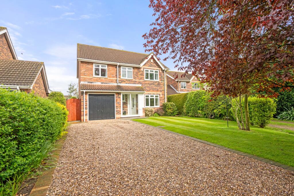 4 bedroom detached house for sale in Brackenbury Way, Boston, PE21