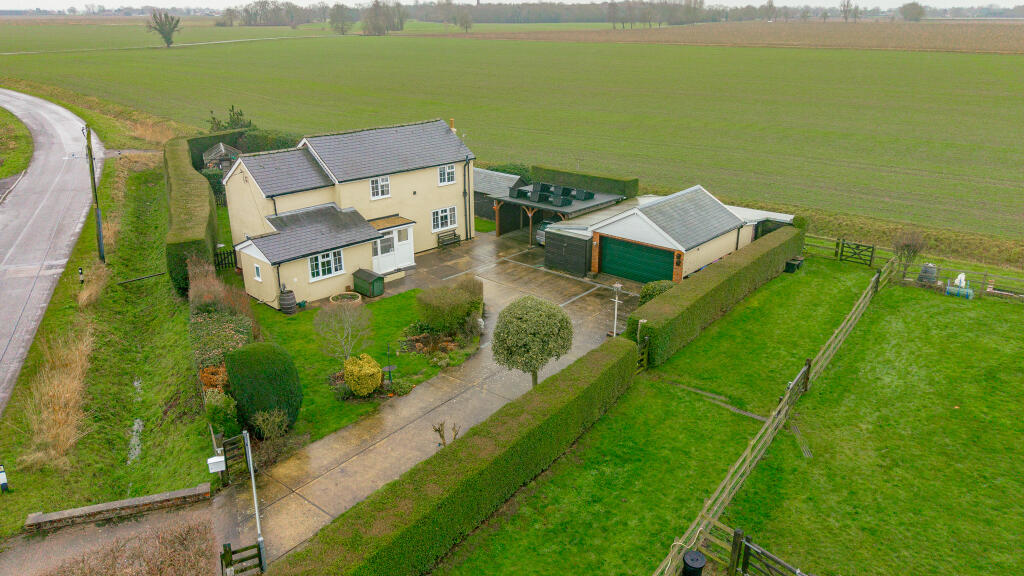 Main image of property: Saundergate Lane East, Wyberton, Boston, PE21