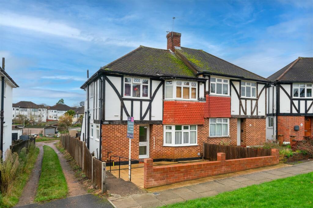 Main image of property: Lynmouth Avenue, Morden
