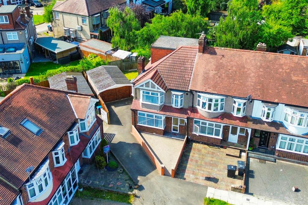 Main image of property: Hillside Close, Morden