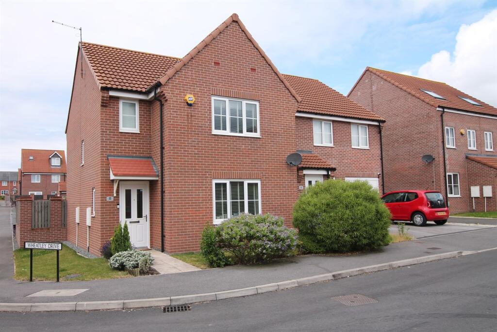 Main image of property: Taylor Avenue, HU16