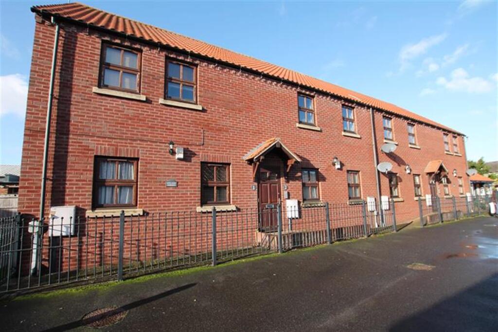 Main image of property: Cotta Court, HU16