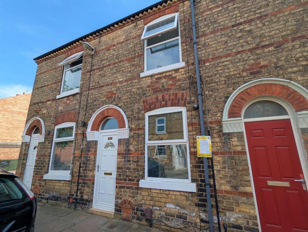 Main image of property: Stamford Street West, York
