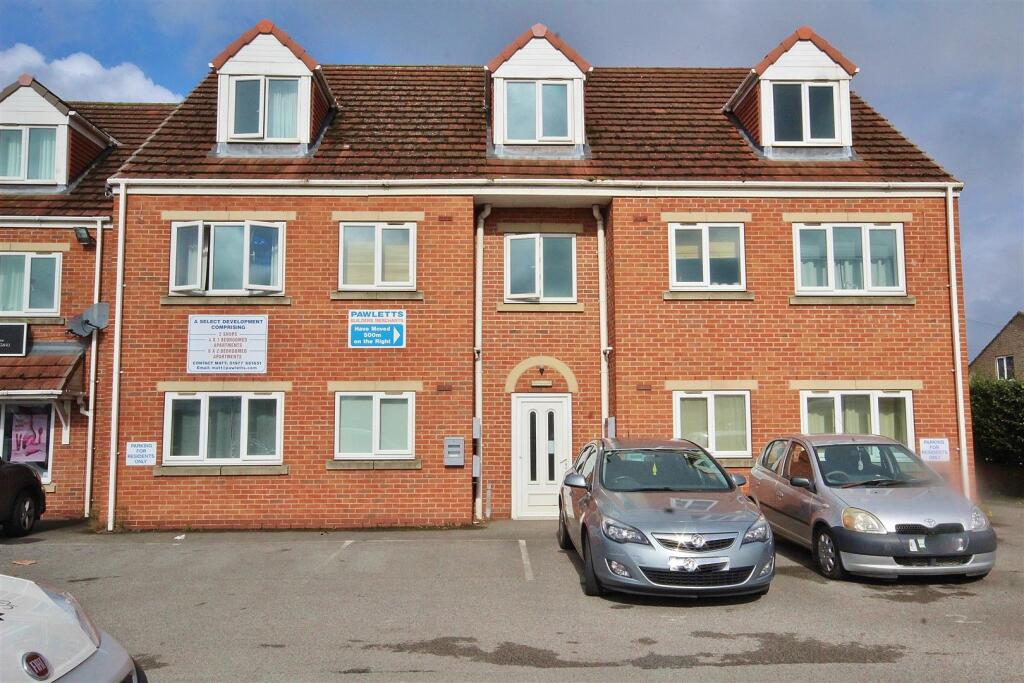 Main image of property: Aysgarth Place, Eggborough