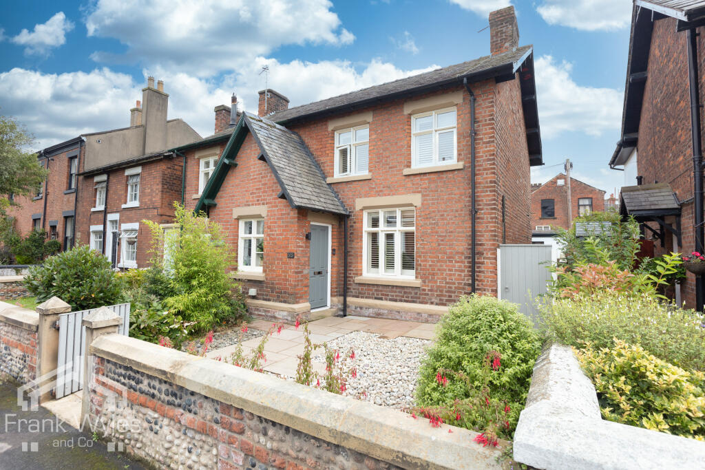 2 bedroom semidetached house for sale in Westby Street, Lytham, FY8