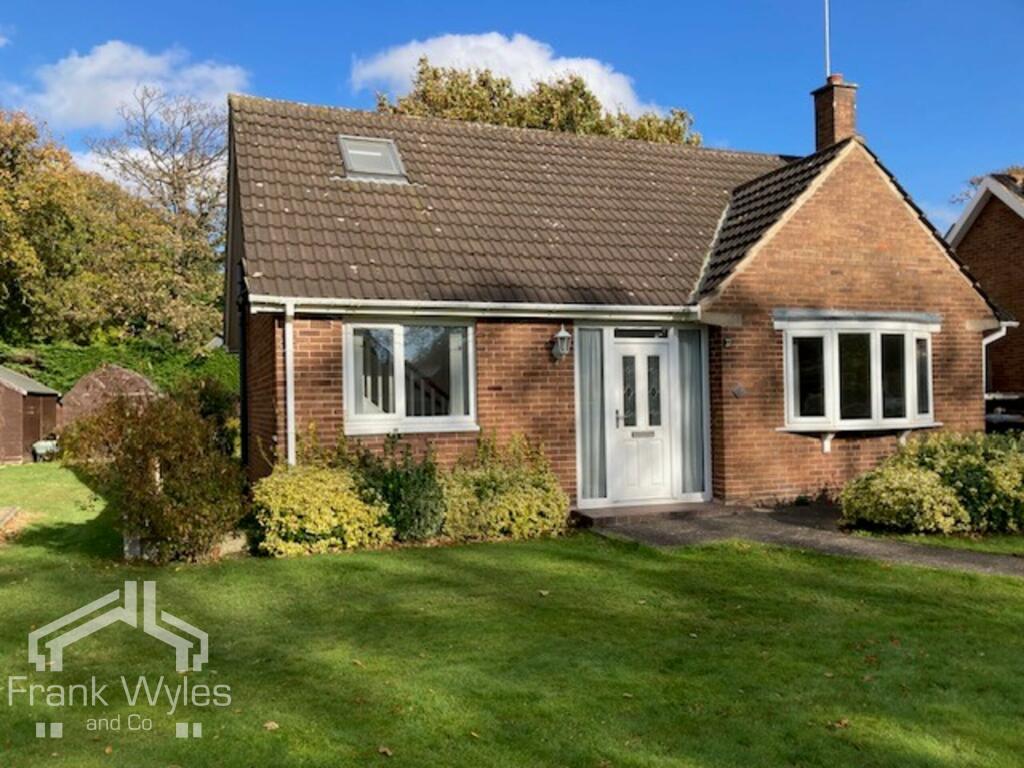Bungalow for sale in Melton Grove, Lytham, Lancashire, FY8