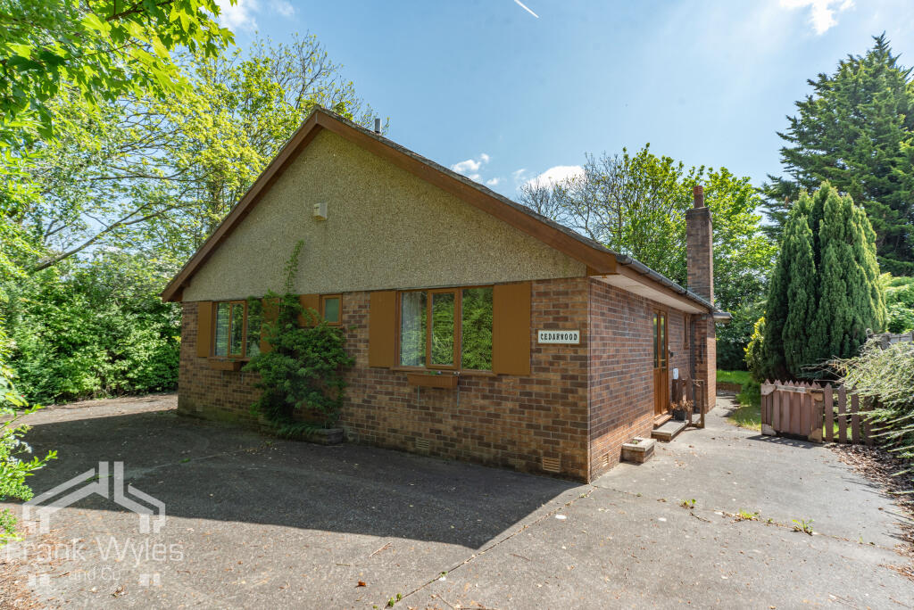 Main image of property: Cedarwood, Bryning Lane, Warton