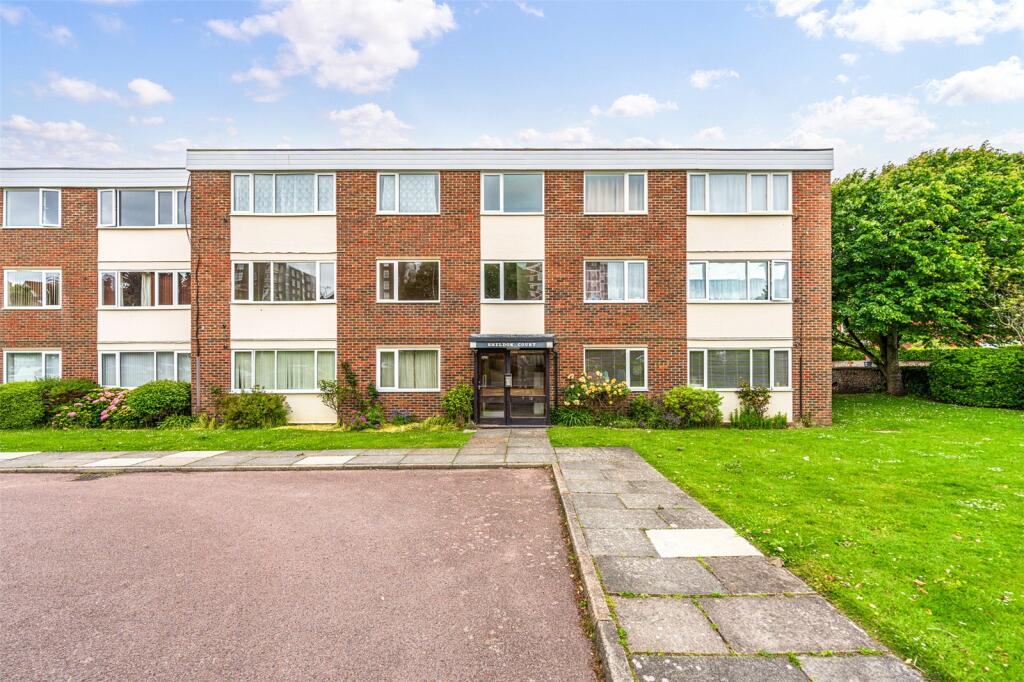 2 bedroom flat for sale in Sheldon Court, Bath Road, Worthing, West Sussex, BN11