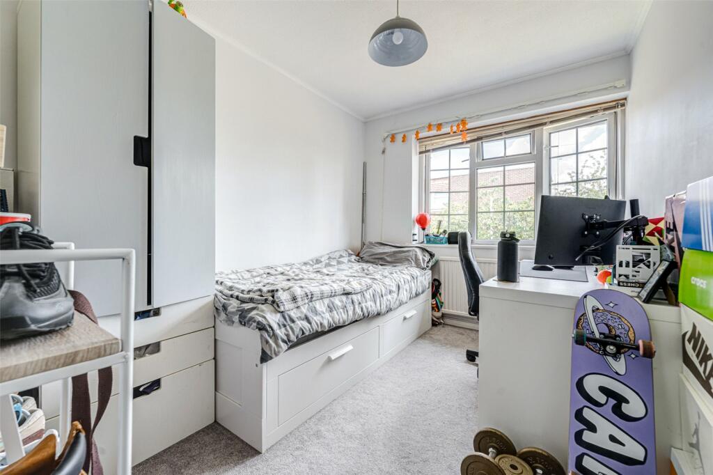 Additional property image - Victoria Park Gardens, Worthing, West Sussex, BN11