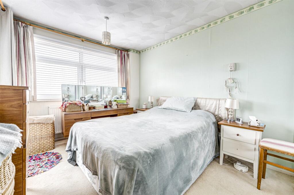 Additional property image - West Parade, Worthing, West Sussex, BN11