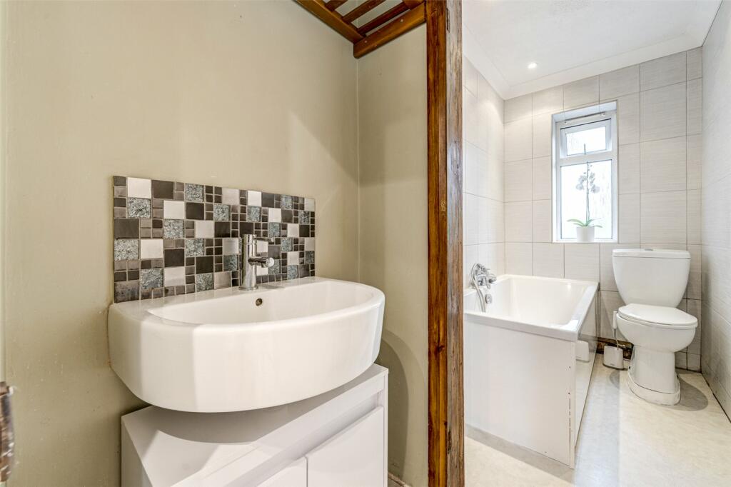 Additional property image - Church Road, Worthing, West Sussex, BN13