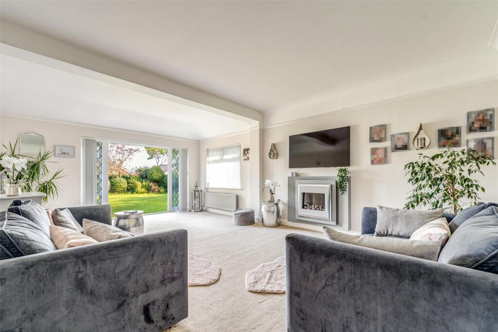 Additional property image - Cissbury Road, Worthing, West Sussex, BN14