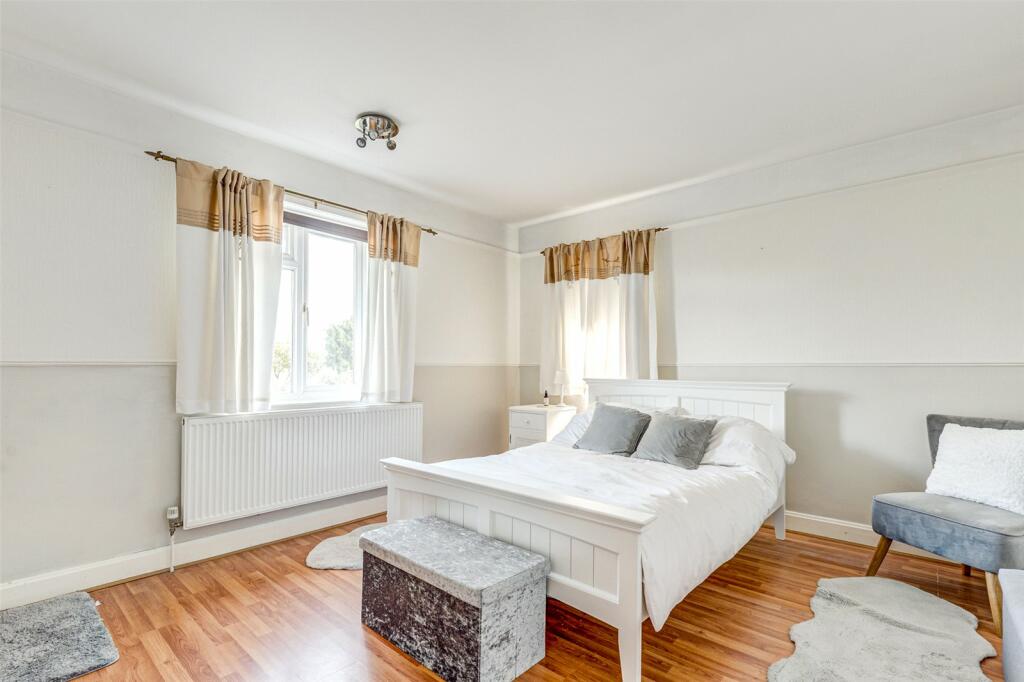Additional property image - Cissbury Road, Worthing, West Sussex, BN14
