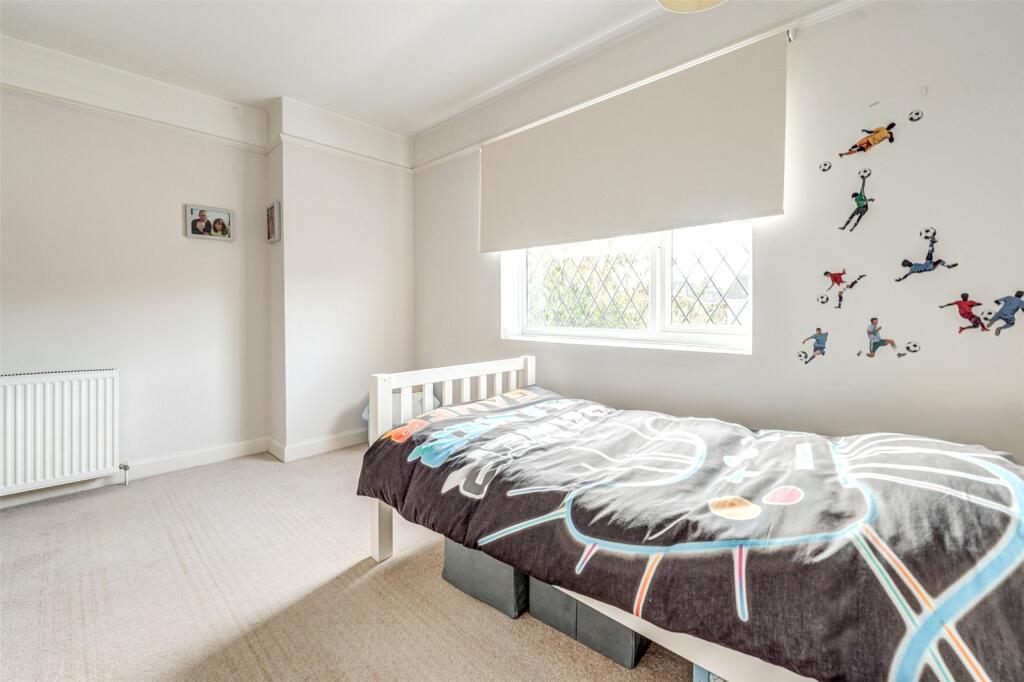 Additional property image - Cissbury Road, Worthing, West Sussex, BN14