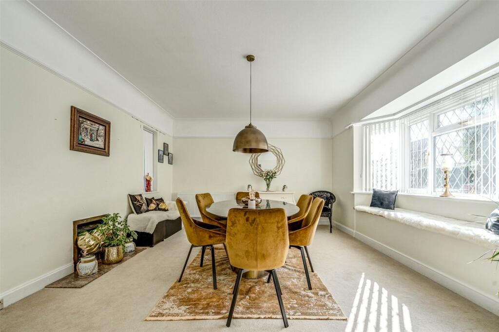 Additional property image - Cissbury Road, Worthing, West Sussex, BN14