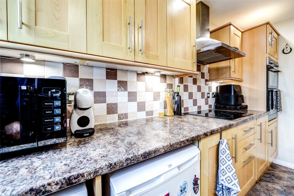 Additional property image - Northwood Court, Cissbury Road, Worthing, West Sussex, BN14