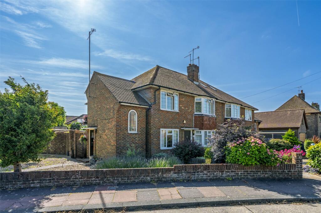 Main image of property: Upper Brighton Road, Worthing, West Sussex, BN14