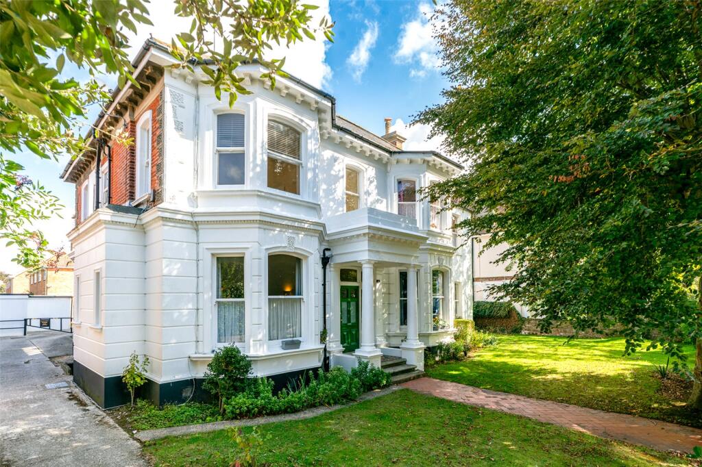 Main image of property: Richmond Road, Worthing, West Sussex, BN11