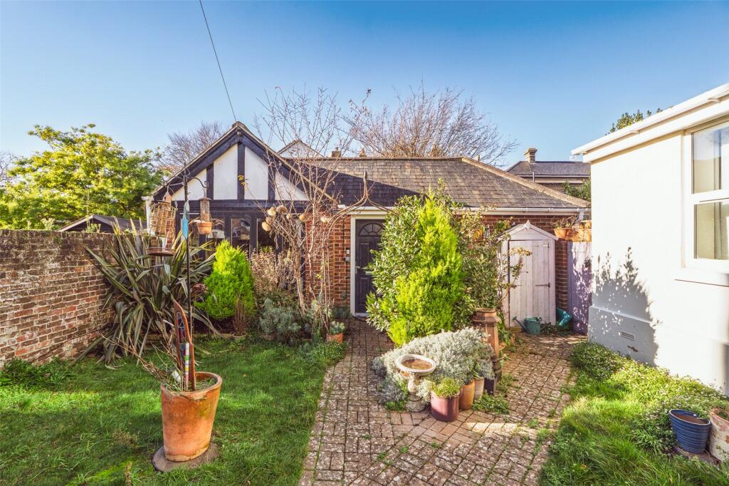Main image of property: Tennyson Road, Worthing, West Sussex, BN11