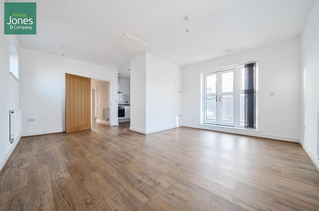 Additional property image - Penhill Road, Lancing, West Sussex, BN15